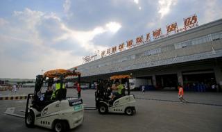广州白云机场到火车站有地铁么坐多少呢 白云机场到广州火车站